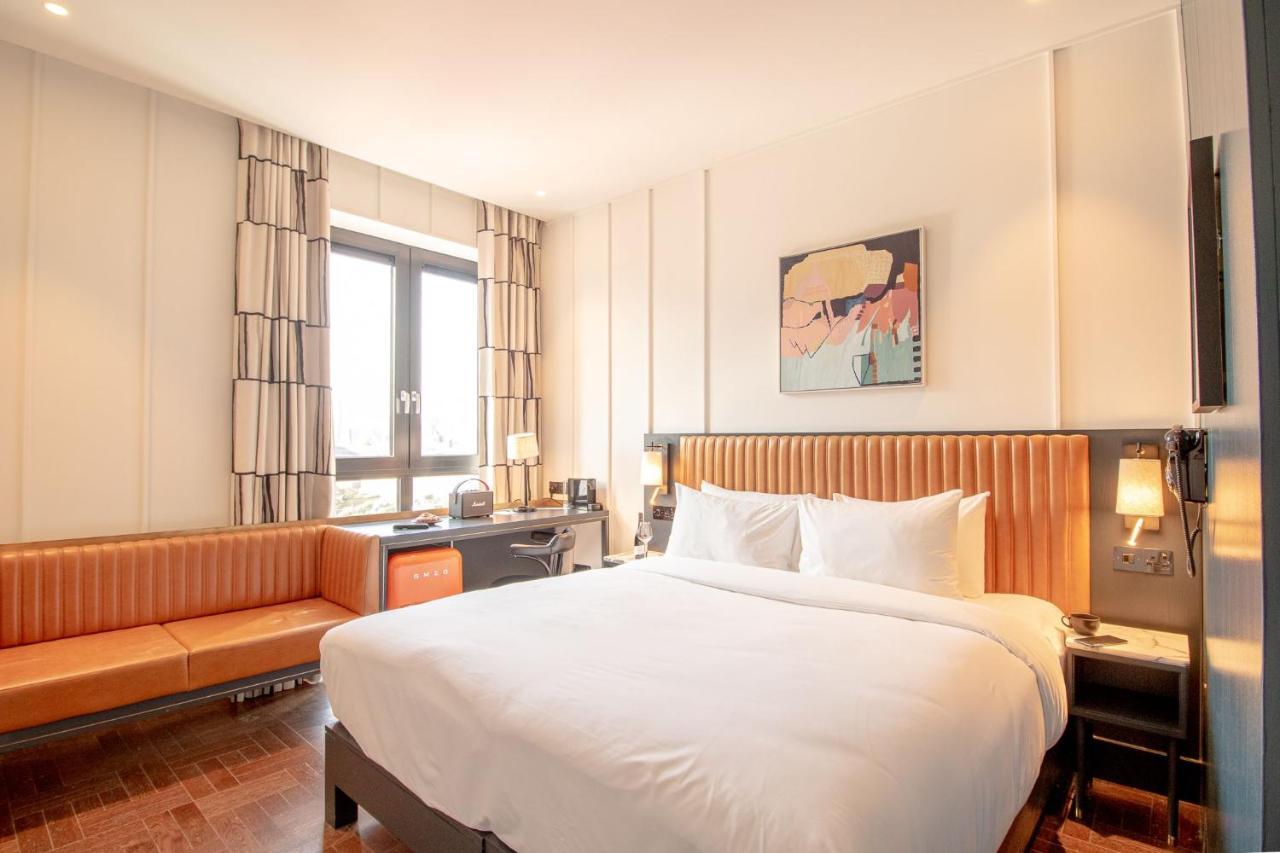 High Double Room