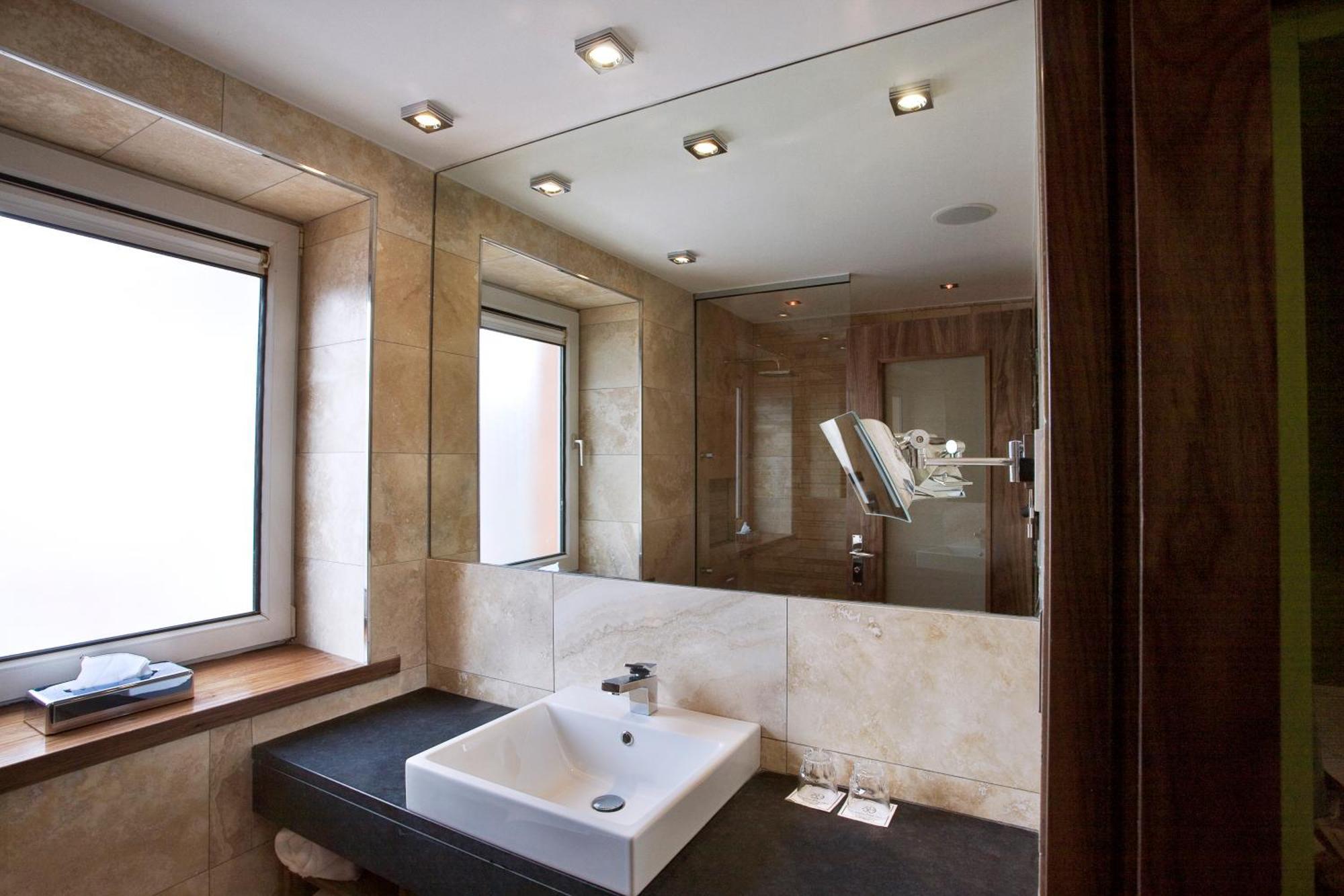 Small Single Room