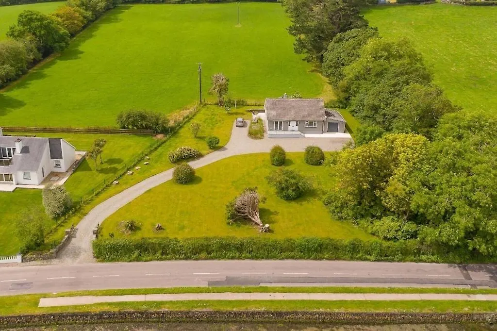 2 Bed Waterfront Property - Close To Courtmacsherry-1