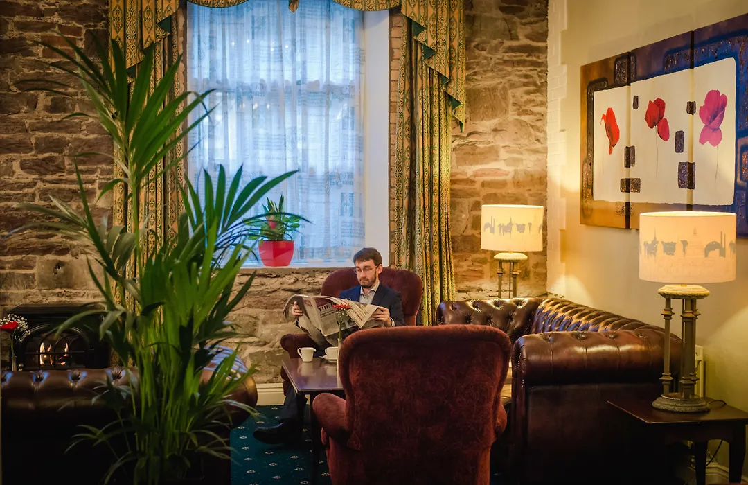 Hotel Isaacs Cork City-1