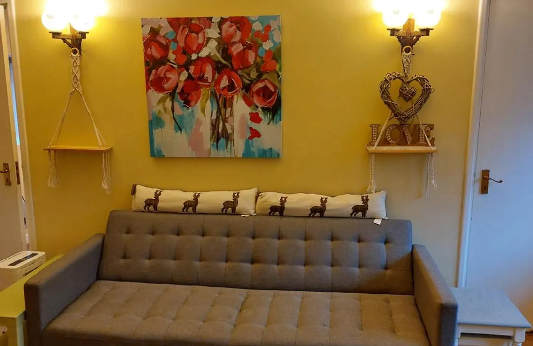 Two Bed Cottage In Cobh-1