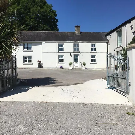The Farmhouse-2
