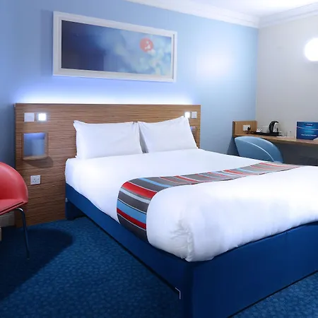 Travelodge Cork-3