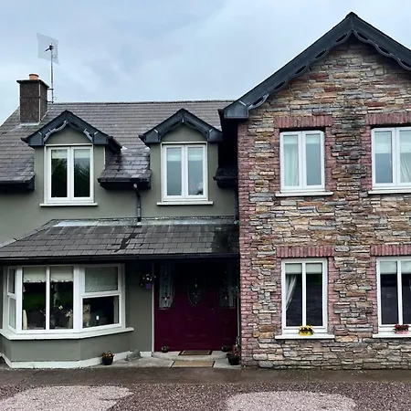 Hightree House-2