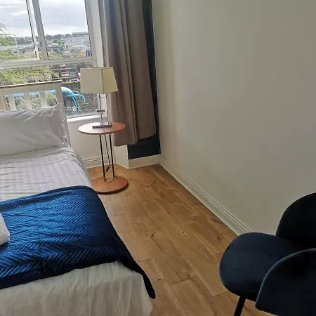 Perfect Apartment - Close To The Train Station-2