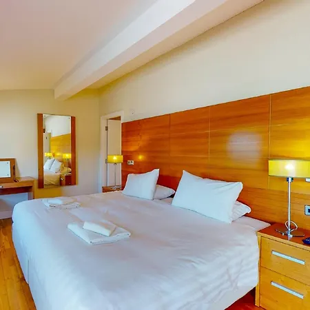Holiday Home Castlemartyr Holiday Lodge By Interhome-3