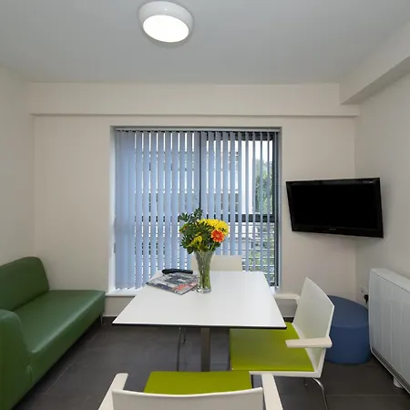 Victoria Lodge - Ucc Summer Beds-3