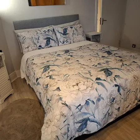 Mariners Rest One Bedroom Apartment In Innishannon Village-2