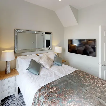 The Townhouse-2